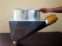 [MVB 0102 SU 0030] Meelvijzelbak met uitloop onder 30° t.b.v. vijzel van Ø 102 mm